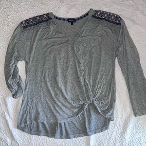 Gray V-Neck Knot Front Top boho embroidered size large